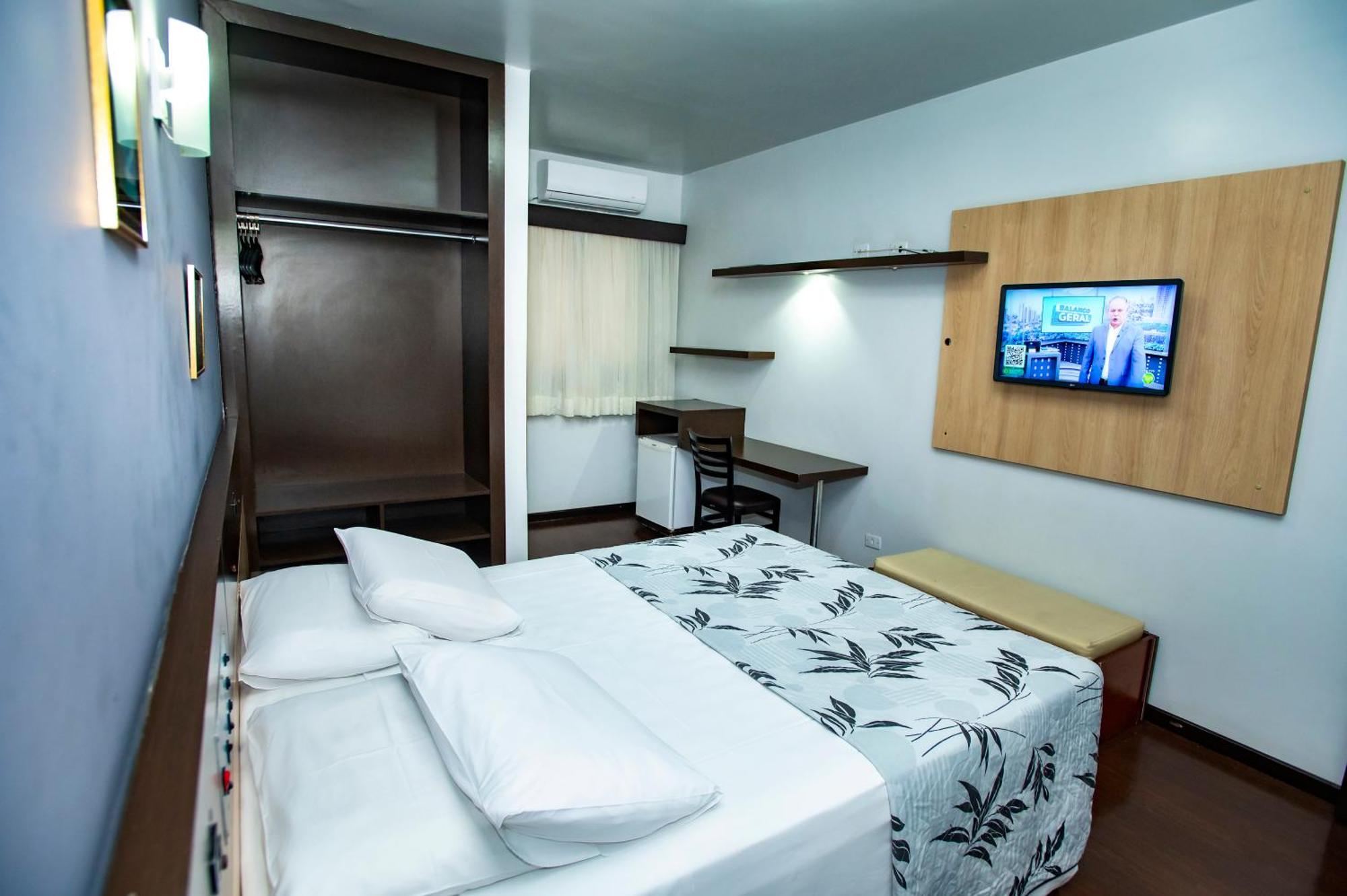 Hotel 365 Cuiabá Eksteriør billede