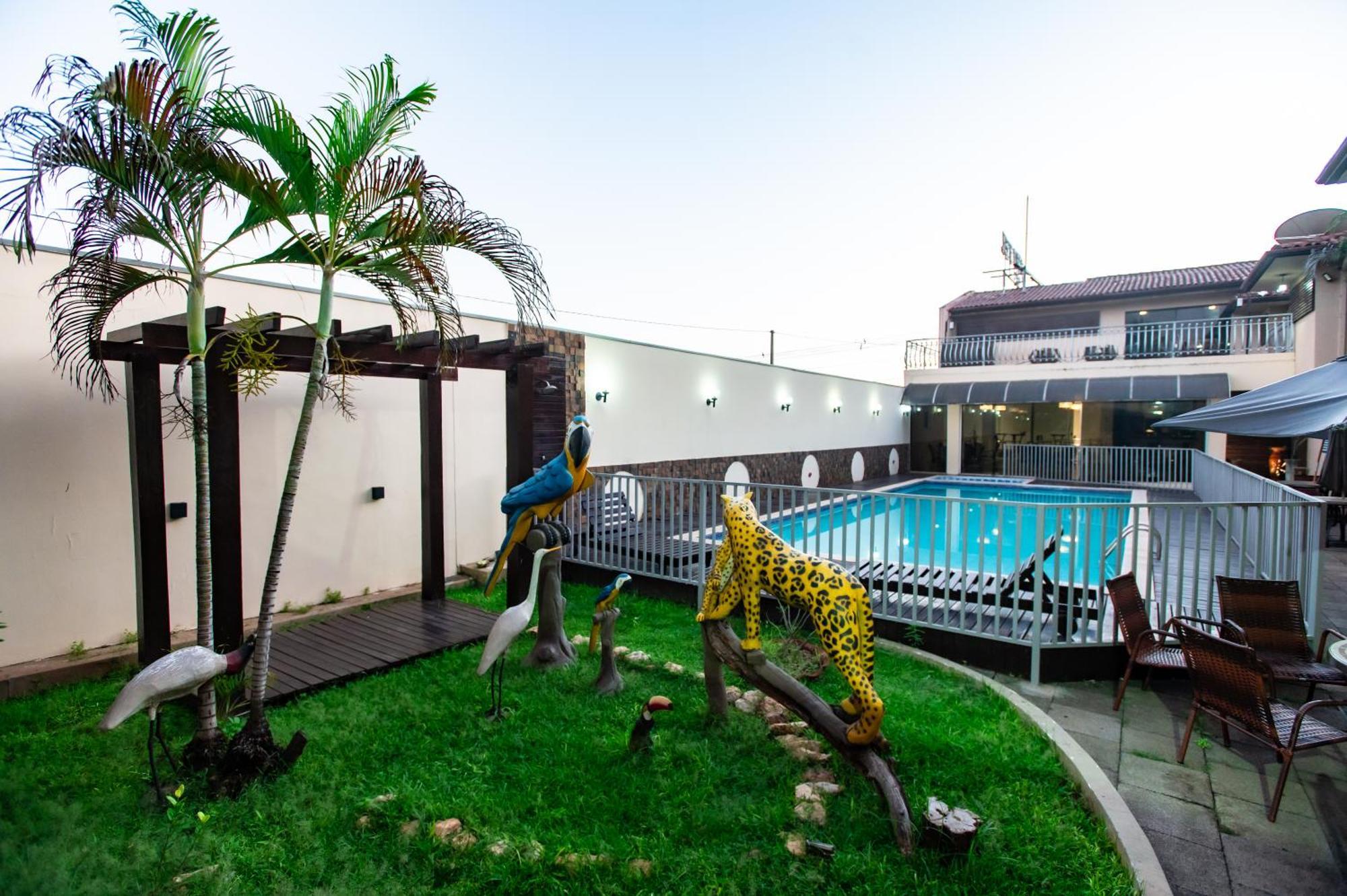 Hotel 365 Cuiabá Eksteriør billede