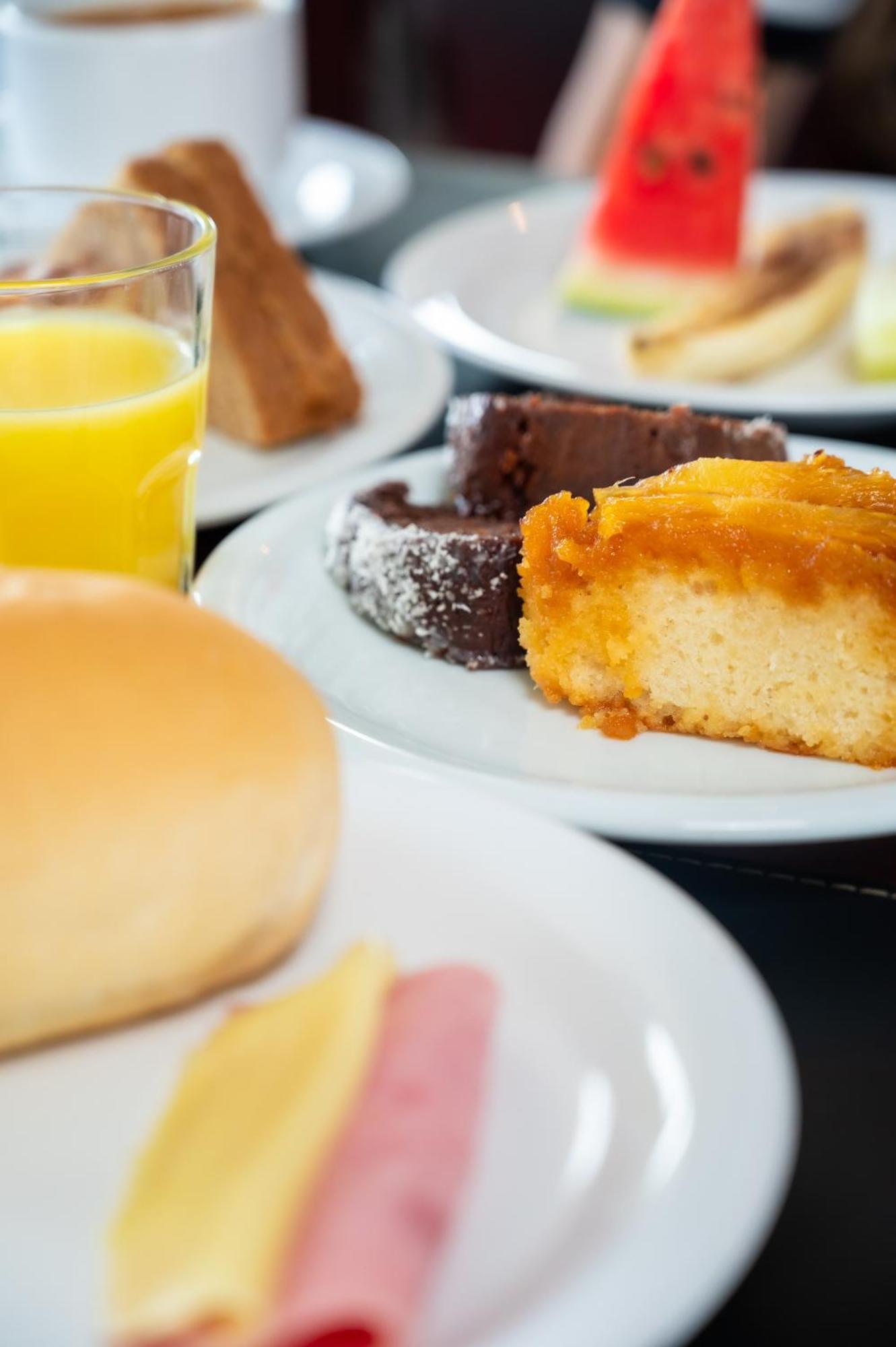 Hotel 365 Cuiabá Eksteriør billede