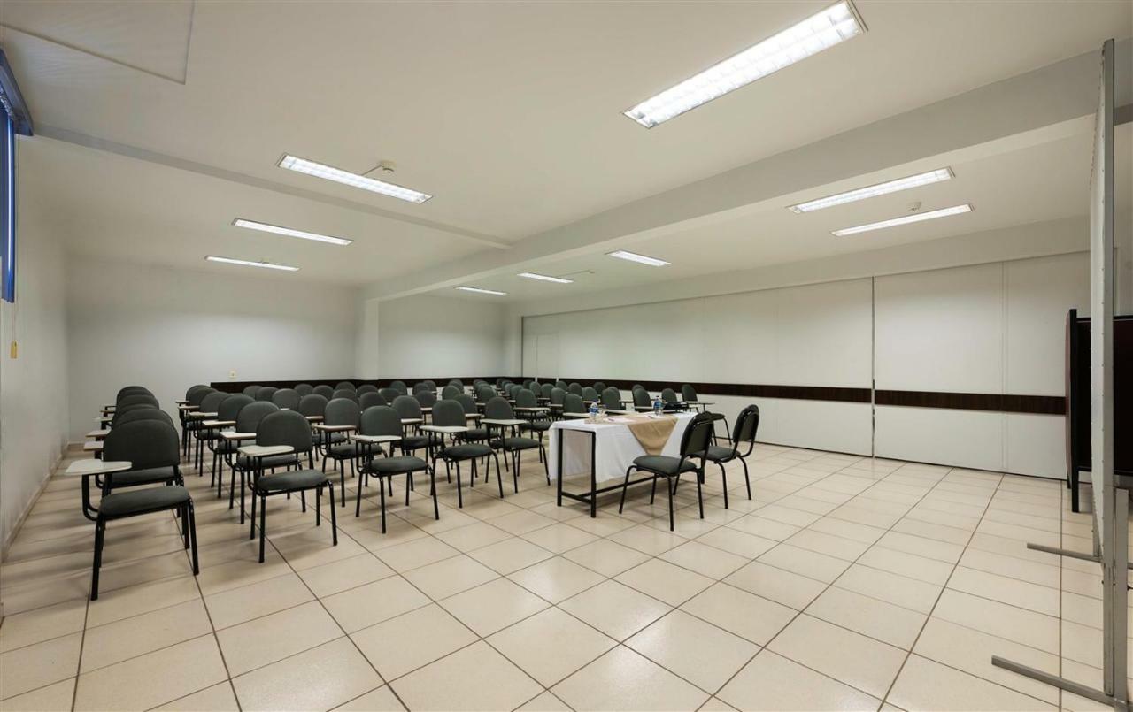 Hotel 365 Cuiabá Eksteriør billede