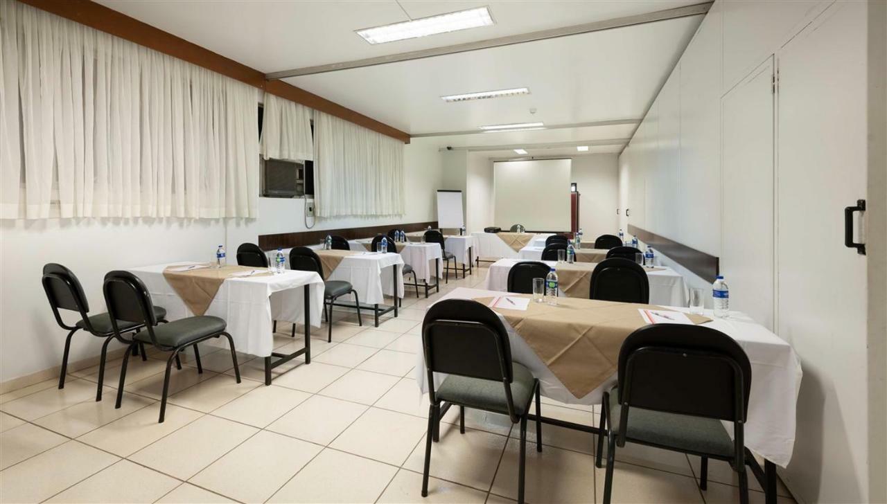 Hotel 365 Cuiabá Eksteriør billede